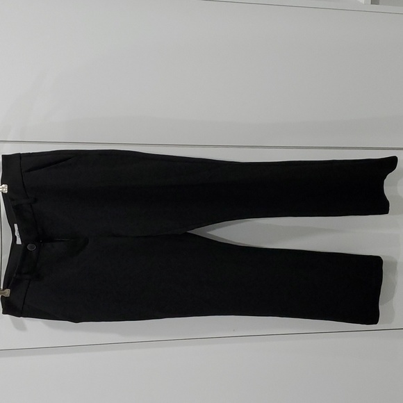 Black dress pants Kenneth Cole. Size 10 . Like new. P1 - Picture 2 of 4